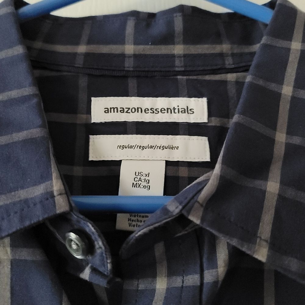 Amazon Essentials Dress Shirt - Picture 4 of 4